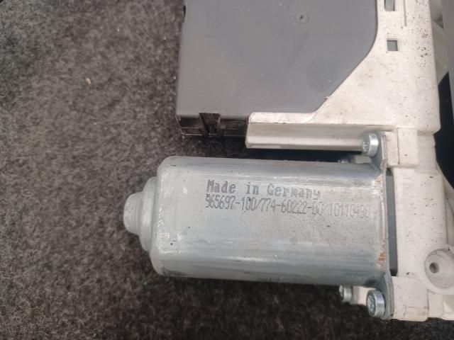 bontott VW PASSAT CC Bal első Ablakemelő Szerkezet (Elektromos)