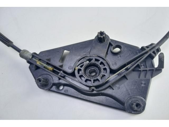 bontott VW PASSAT CC Bal első Ablakemelő Szerkezet (Elektromos)