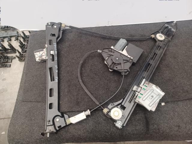 bontott VW PASSAT CC Bal első Ablakemelő Szerkezet (Elektromos)