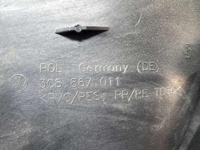 bontott VW PASSAT CC Bal első Ajtó Kárpit