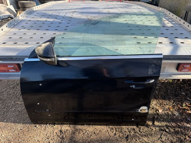 bontott VW PASSAT CC Bal első Ajtó (Részeivel)