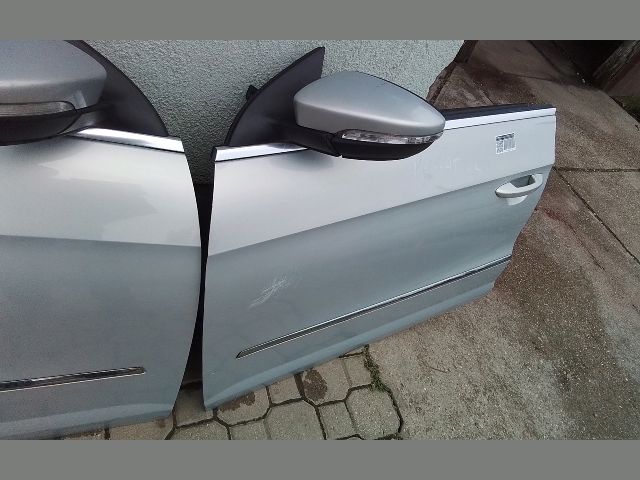 bontott VW PASSAT CC Bal első Ajtó (Részeivel)