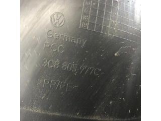 bontott VW PASSAT CC Bal első Dobbetét (Kerékjárati, Műanyag)