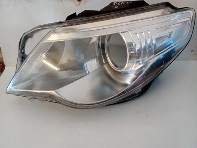 bontott VW PASSAT CC Bal első Lámpabúra