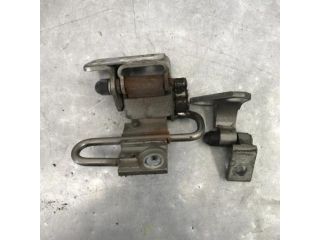 bontott VW PASSAT CC Bal első Zsanér