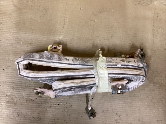 bontott VW PASSAT CC Bal Függönylégzsák és Oldallégzsák