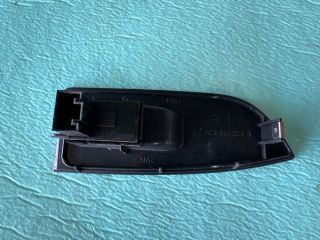 bontott VW PASSAT CC Bal hátsó Ablakemelő Kapcsoló