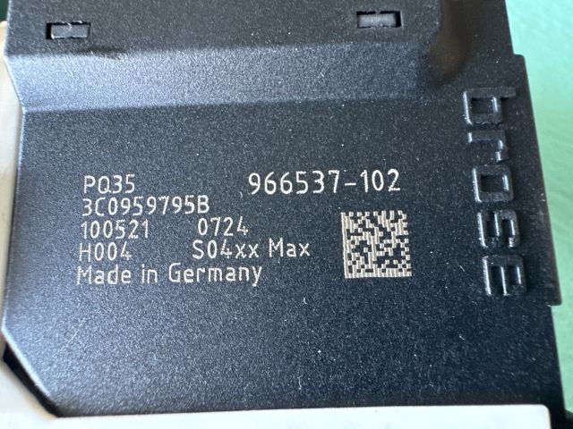 bontott VW PASSAT CC Bal hátsó Ablakemelő Motor