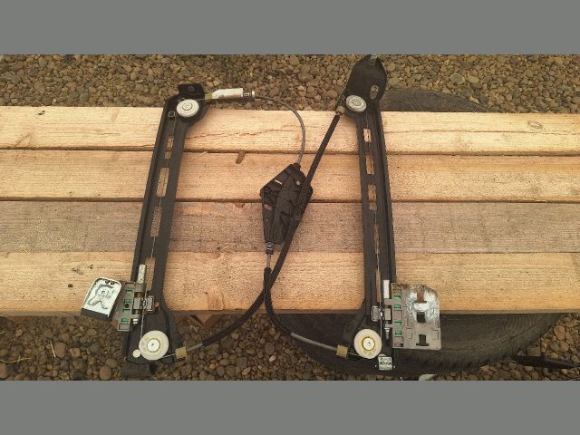 bontott VW PASSAT CC Bal hátsó Ablakemelő Szerkezet (Elektromos)