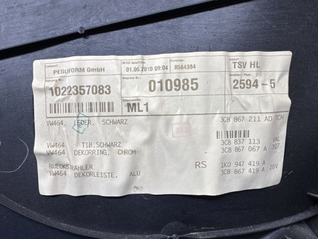 bontott VW PASSAT CC Bal hátsó Ajtó Kárpit