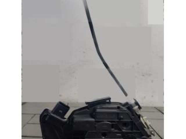 bontott VW PASSAT CC Bal hátsó Ajtózár