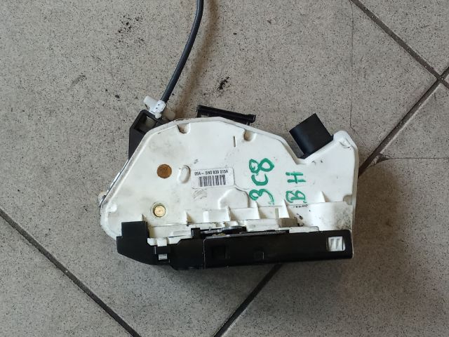 bontott VW PASSAT CC Bal hátsó Ajtózár