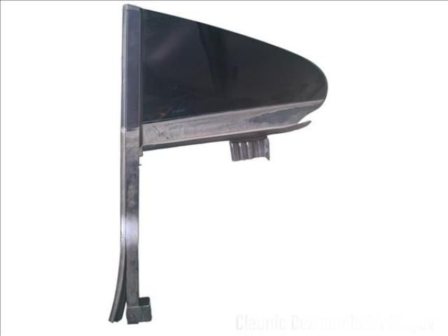 bontott VW PASSAT CC Bal hátsó Fixüveg (Ajtóban)