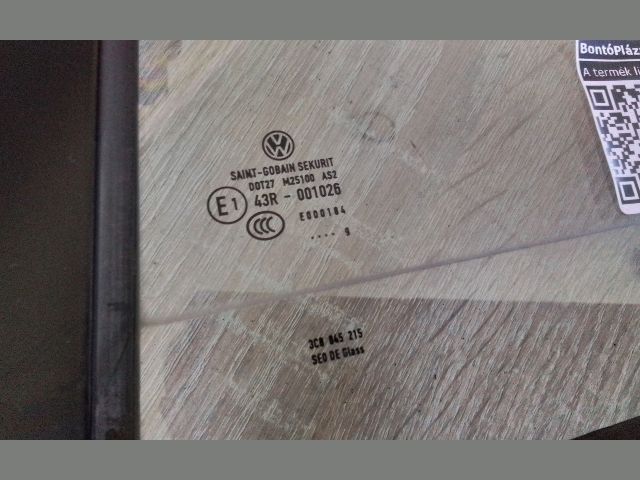 bontott VW PASSAT CC Bal hátsó Fixüveg (Ajtóban)