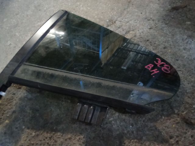 bontott VW PASSAT CC Bal hátsó Fixüveg (Ajtóban)