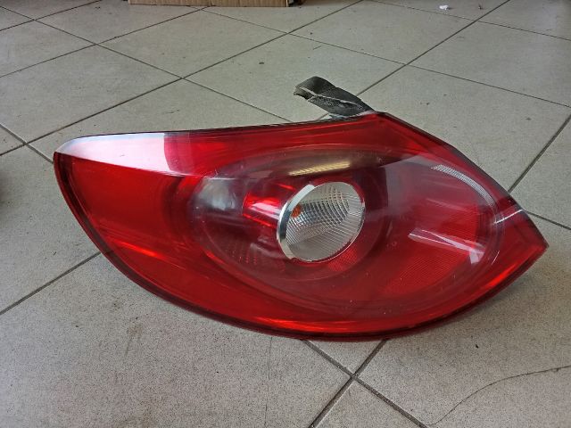 bontott VW PASSAT CC Bal Hátsó Lámpa