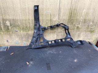 bontott VW PASSAT CC Bal hátsó Lökhárító Tartó (Műanyag)