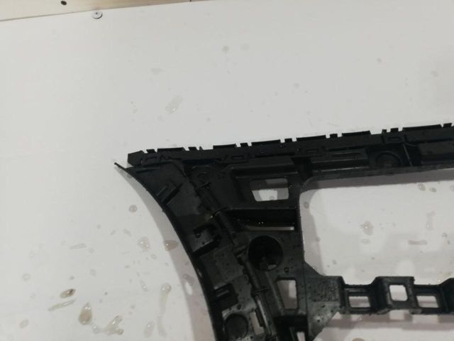 bontott VW PASSAT CC Bal hátsó Lökhárító Tartó (Műanyag)