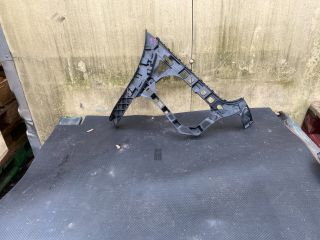 bontott VW PASSAT CC Bal hátsó Lökhárító Tartó (Műanyag)