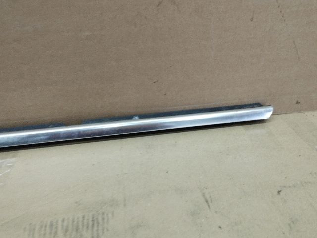 bontott VW PASSAT CC Bal hátsó Vízlehúzó Gumicsík