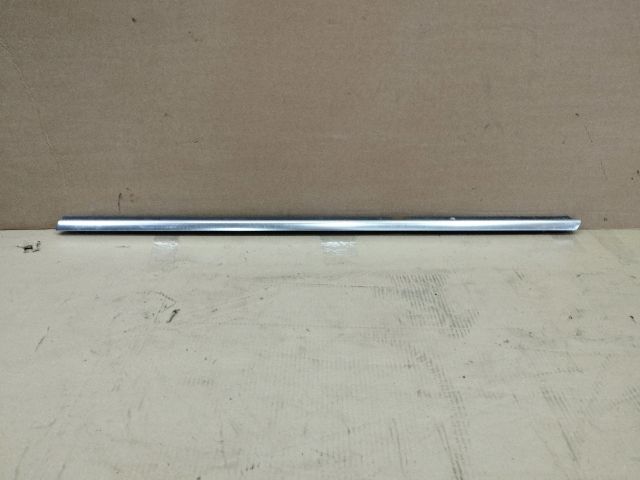 bontott VW PASSAT CC Bal hátsó Vízlehúzó Gumicsík