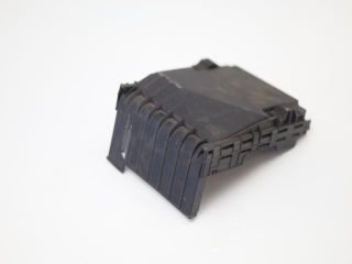 bontott VW PASSAT CC Biztosítéktábla Fedél