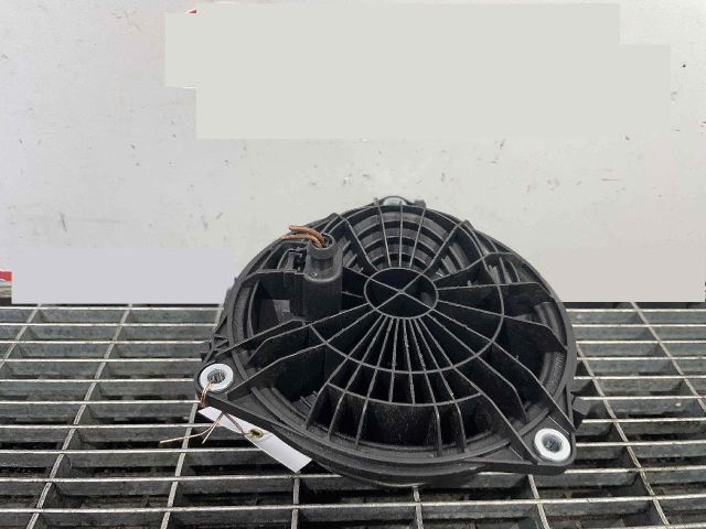 bontott VW PASSAT CC Csomagtérajtó Kilincs