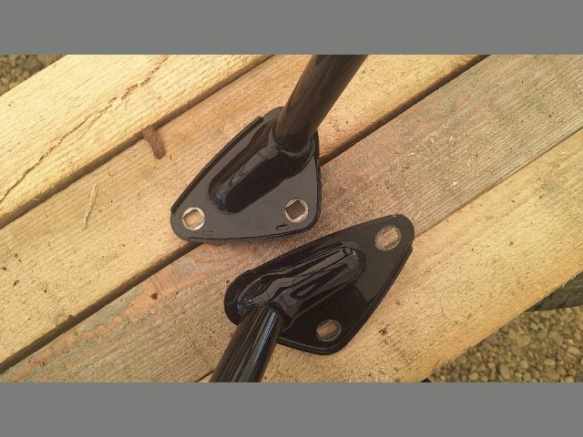 bontott VW PASSAT CC Csomagtérajtó Zsanér