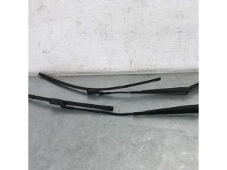 bontott VW PASSAT CC Első Ablaktörlő Kar