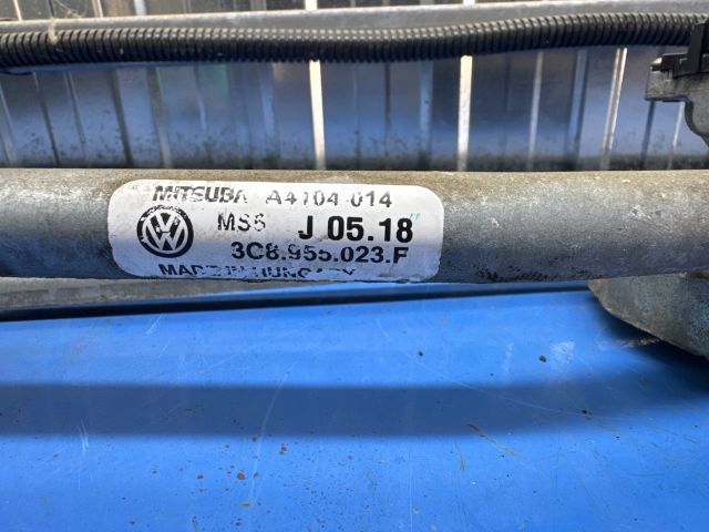 bontott VW PASSAT CC Első Ablaktörlő Szerkezet Motorral