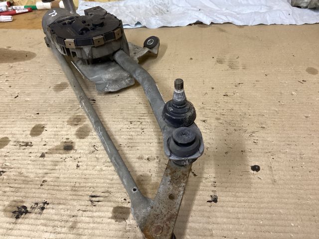 bontott VW PASSAT CC Első Ablaktörlő Szerkezet Motorral