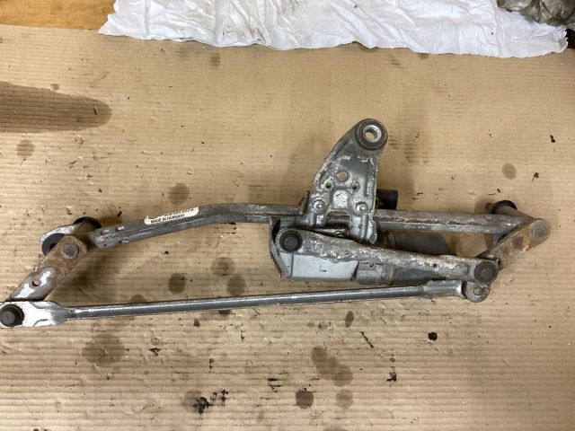 bontott VW PASSAT CC Első Ablaktörlő Szerkezet Motorral