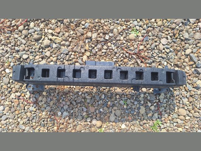 bontott VW PASSAT CC Első Lökhárító Merevítő (Fém)