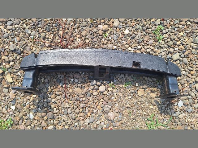 bontott VW PASSAT CC Első Lökhárító Merevítő (Fém)