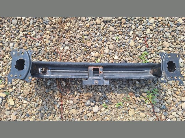 bontott VW PASSAT CC Első Lökhárító Merevítő (Fém)