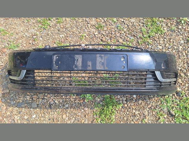 bontott VW PASSAT CC Első Lökhárító (Részeivel)