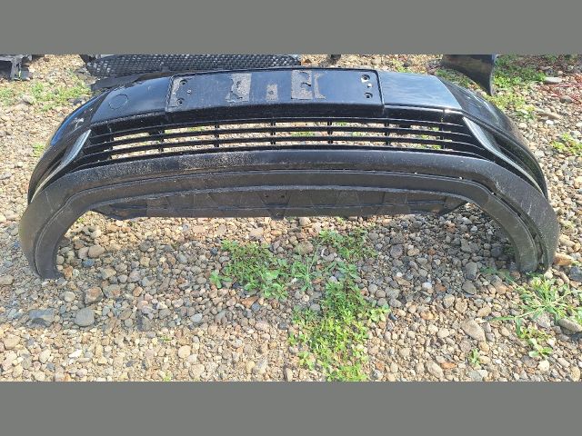 bontott VW PASSAT CC Első Lökhárító (Részeivel)