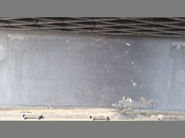 bontott VW PASSAT CC Első Lökhárító (Részeivel)