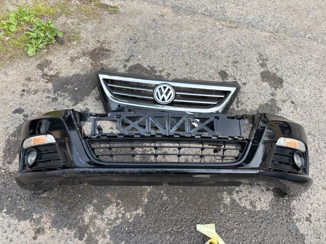 bontott VW PASSAT CC Első Lökhárító (Részeivel)