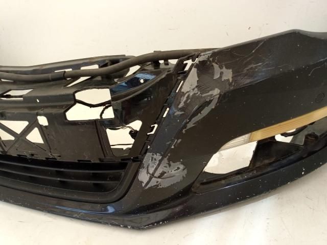 bontott VW PASSAT CC Első Lökhárító (Üresen)