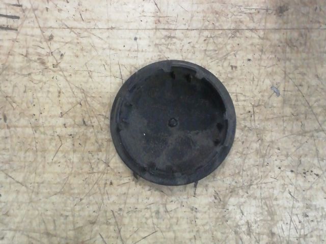 bontott VW PASSAT CC Felniközép (1 db)