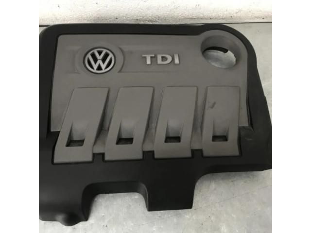 bontott VW PASSAT CC Felső Hűtőburkolat