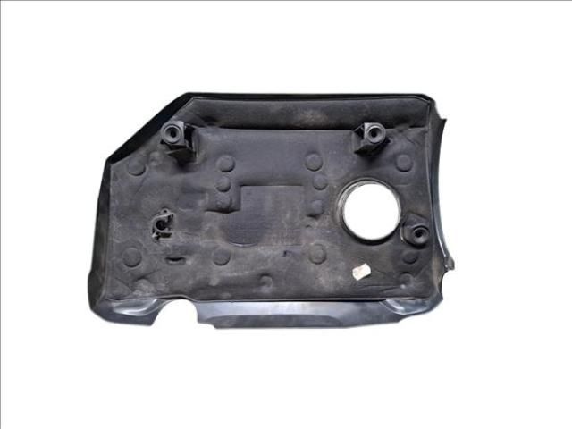 bontott VW PASSAT CC Felső Hűtőburkolat