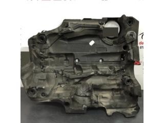 bontott VW PASSAT CC Felső Hűtőburkolat