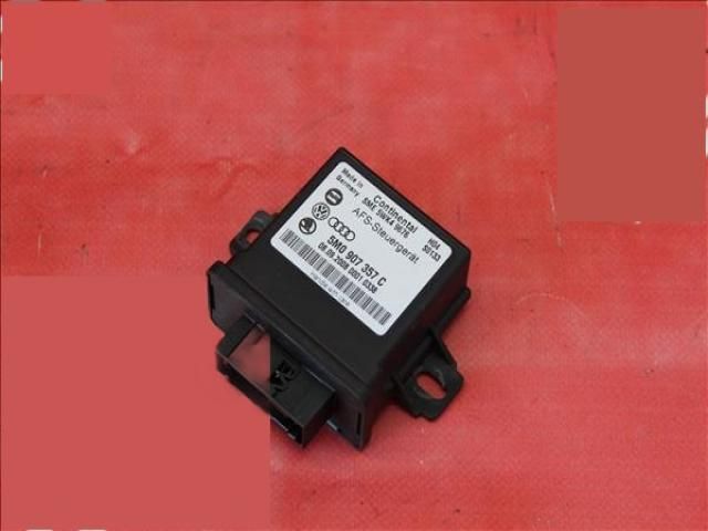 bontott VW PASSAT CC Fényszóró Elektronika