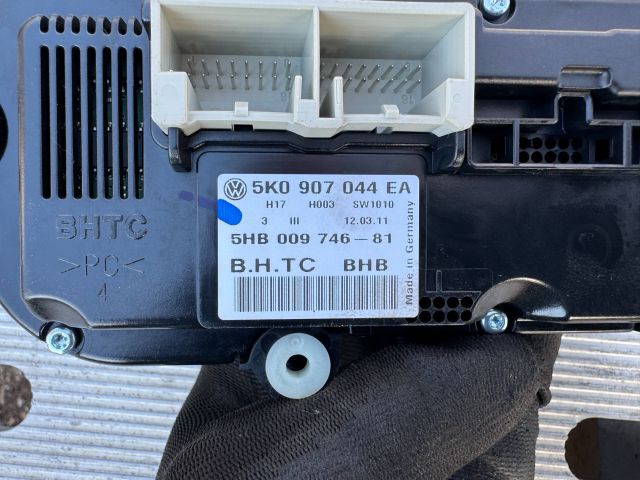 bontott VW PASSAT CC Fűtéskapcsoló (manuális klímás)