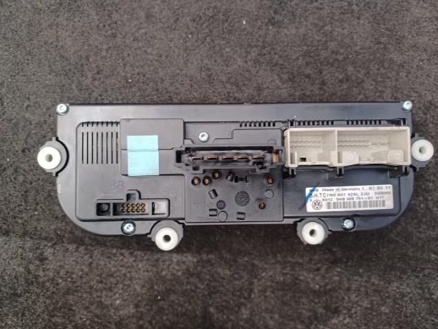 bontott VW PASSAT CC Fűtéskapcsoló