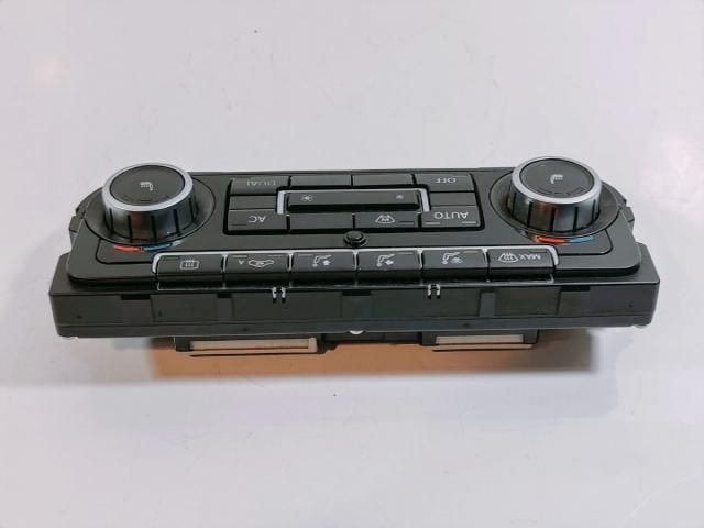 bontott VW PASSAT CC Fűtéskapcsoló