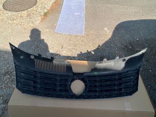 bontott VW PASSAT CC Hűtőrács