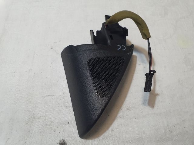 bontott VW PASSAT CC Jobb A Oszlop Hangszóró Burkolat